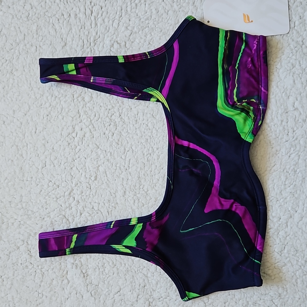 Fabletics Rivka Medium-Impact Sports Bra